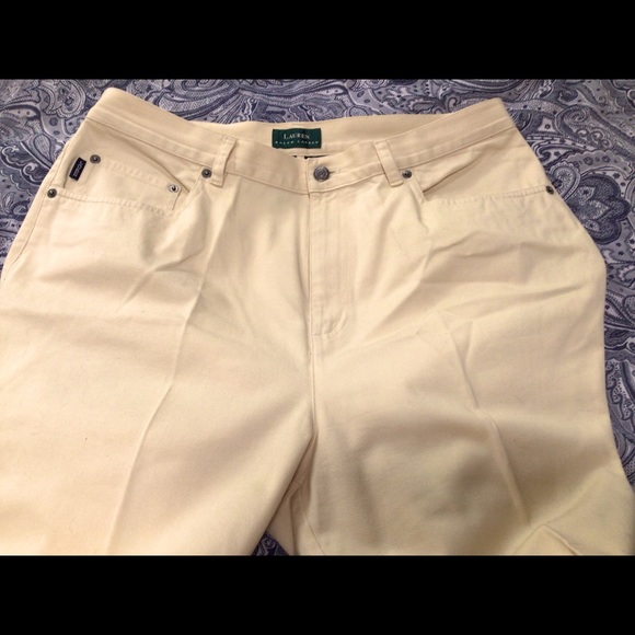 Ralph Lauren pale creamy yellow straight leg jeans. - Picture 4 of 5
